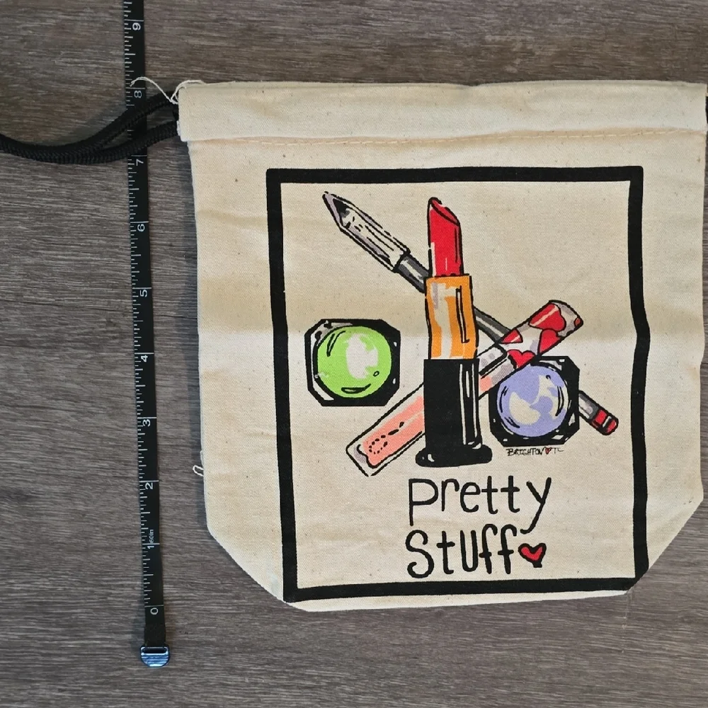 Brighton Canvas Drawstring Bags with Red Heart & Shoe Prints - Picture 3 of 5